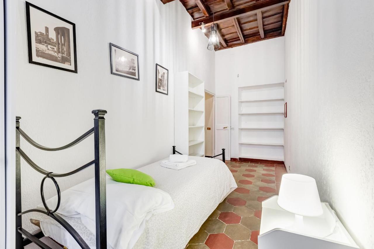 רומא Spanish Steps Spacious Apartment מראה חיצוני תמונה